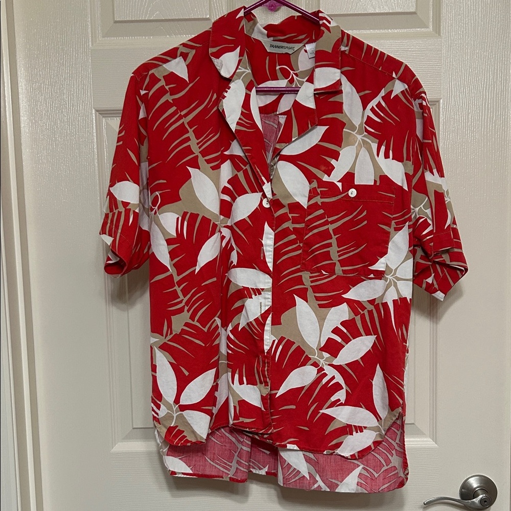 Tropical Hawaiian Unisex Shirt Red White Tan Casual Short Sleeve Hi-Lo Length
